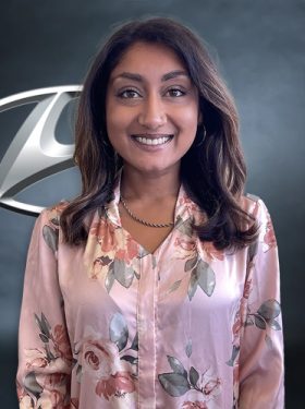 Kiyauna Khan